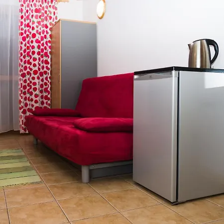 Malinowy Dworek - Spokojny Wypoczynek Nad Morzem Ciekocino