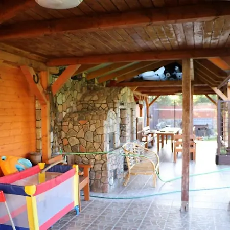 Apartment Malinowy Dworek - Spokojny Wypoczynek Nad Morzem Ciekocino